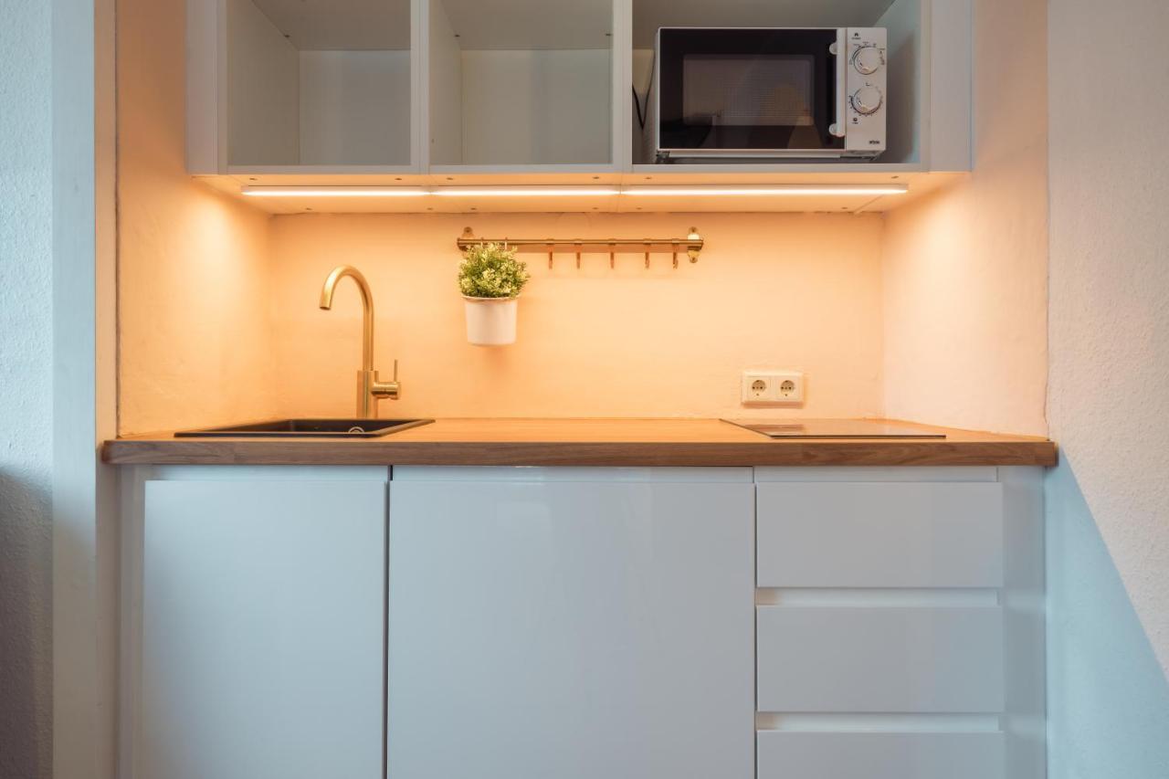 Apartment Hotel Pfeifer ガシュルン エクステリア 写真