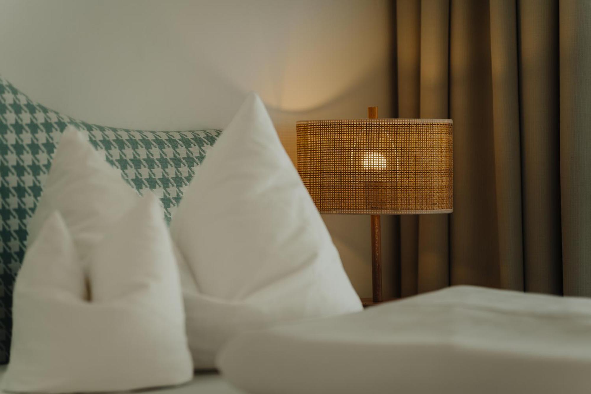 Apartment Hotel Pfeifer ガシュルン エクステリア 写真